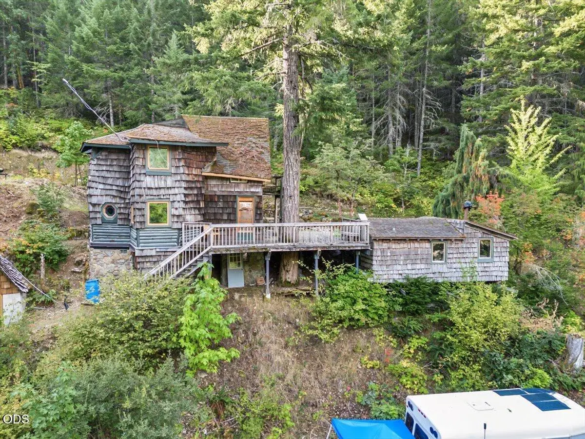 7007 Placer Road, Wolf Creek, OR 97497 - #1