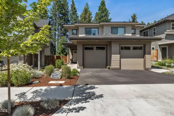 20251 Hardy Road, Bend, OR 97703