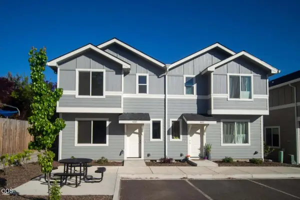 400 Oak Street, Phoenix, OR 97535
