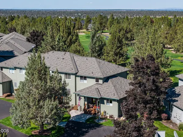 1124 Golden Pheasant Drive, Redmond, OR 97756