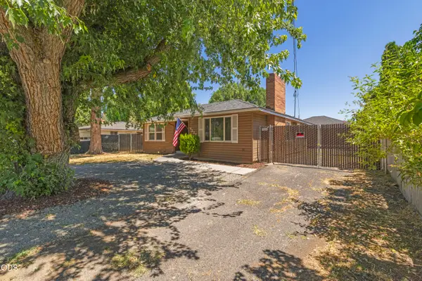 4225 Summers Lane, Klamath Falls, OR 97603