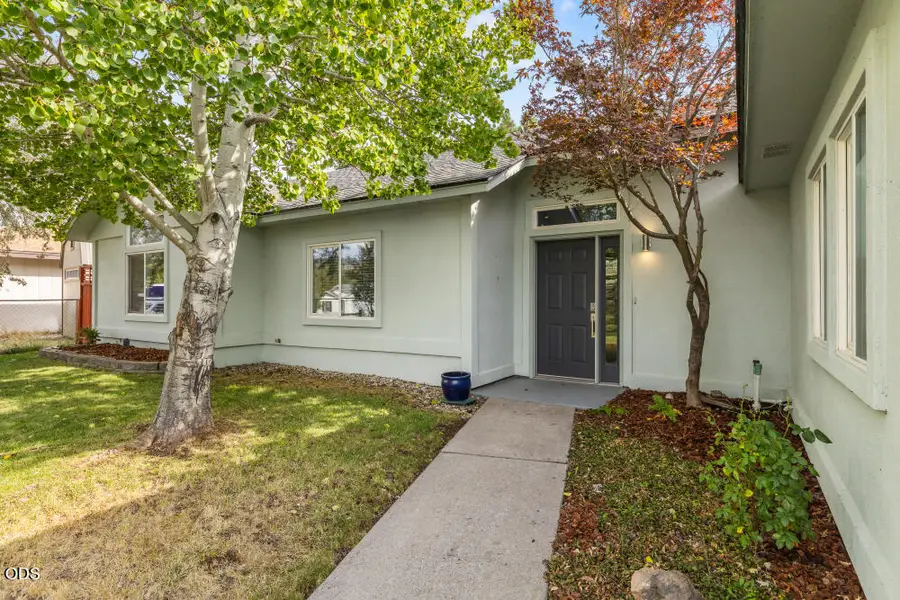 2038 California Avenue, Klamath Falls, OR 97601 - #3