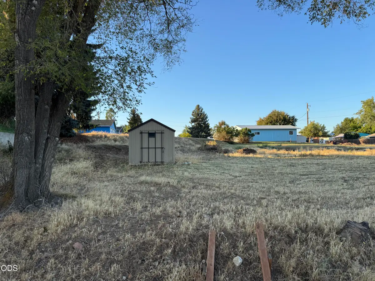 5300 SE I Street #Parcel 1, Madras, OR 97741 - #1