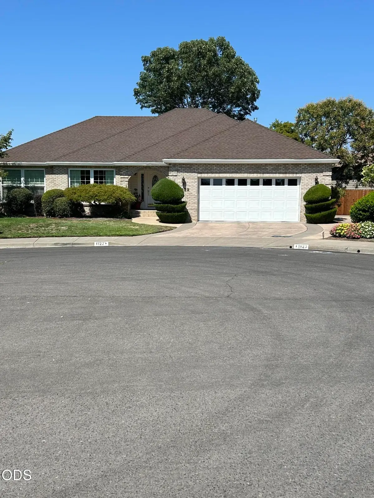 1823 Silvercrest Court, Medford, OR 97504 - #1