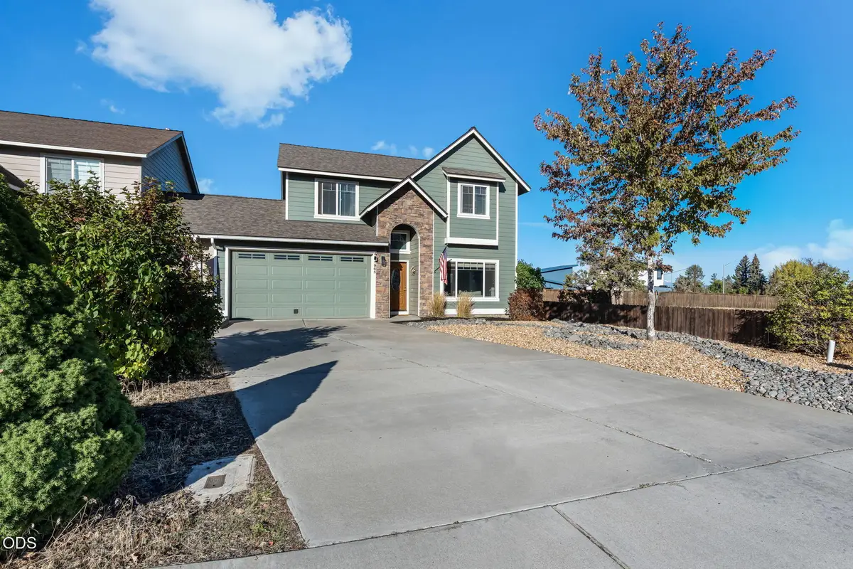 1965 SW 42nd Street, Redmond, OR 97756 - #1