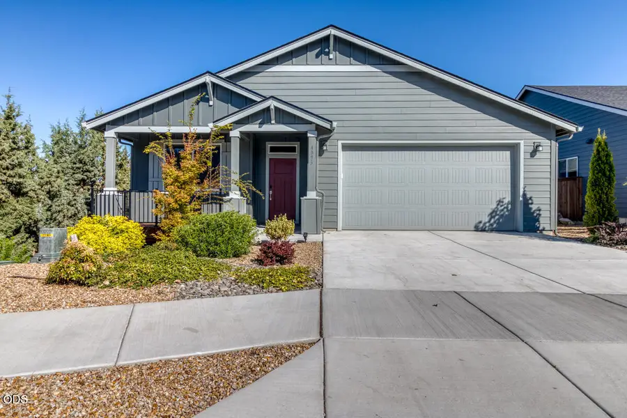 4093 SW Reindeer Avenue, Redmond, OR 97756 - #2