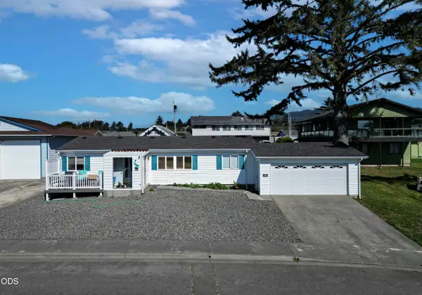1205 Rowland Lane, Brookings, OR 97415