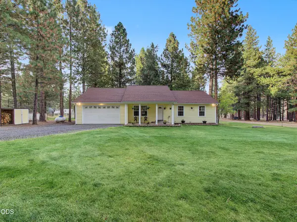 12615 Overland Drive, Klamath Falls, OR 97603