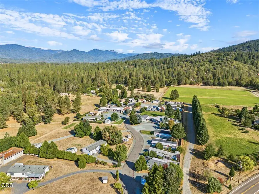 8969 E Evans Creek Road # 23, Rogue River, OR 97537 - #3