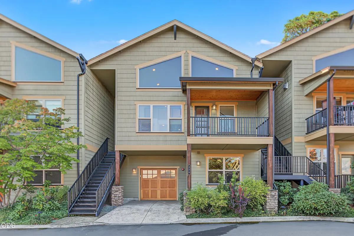 470 Beach Street, Ashland, OR 97520 - #1