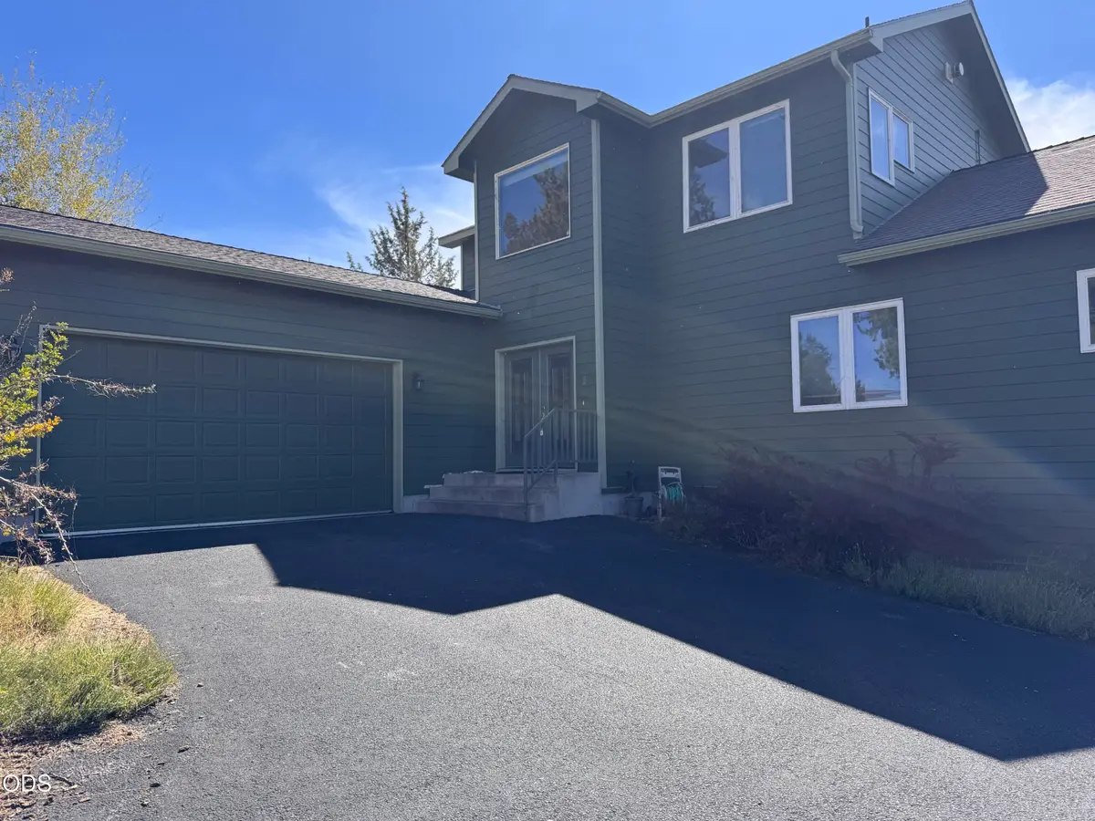 6519 Willet Way, Klamath Falls, OR 97601 - #1