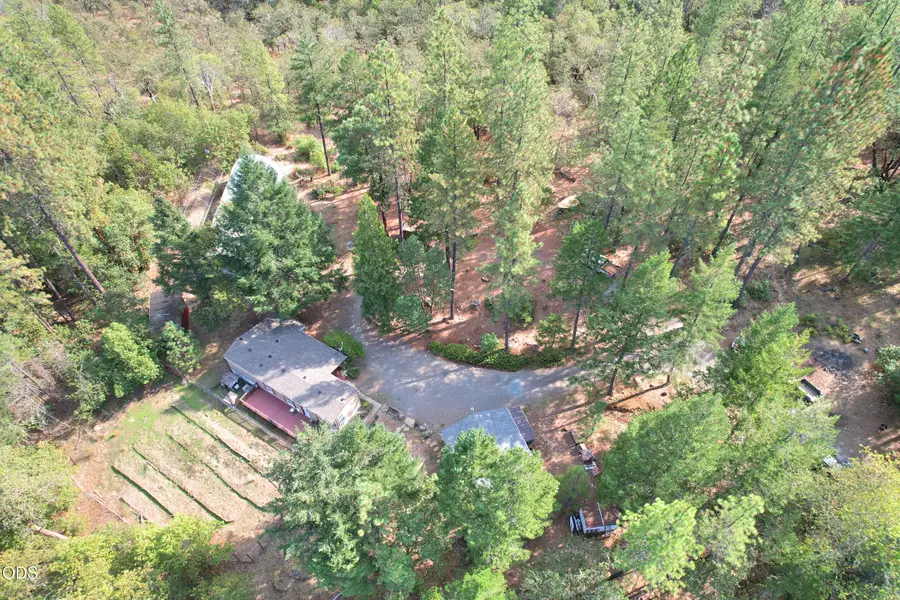 2461 W Evans Creek Road, Rogue River, OR 97537 - #2