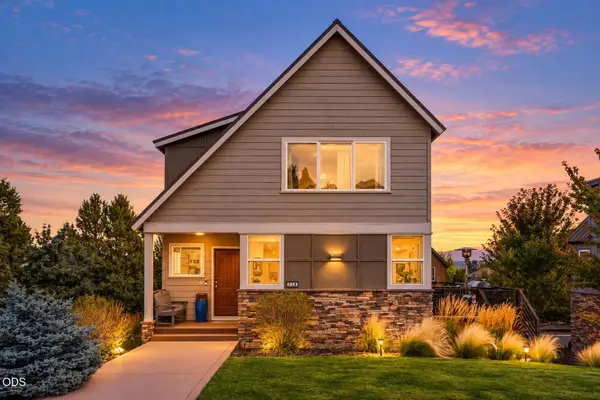 328 Parks Loop, Redmond, OR 97756