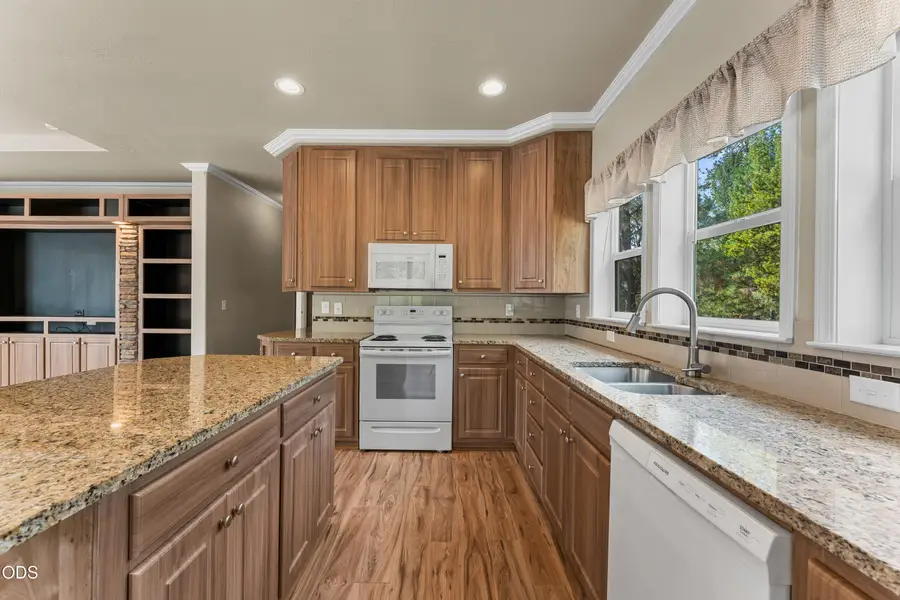 2085 Stringer Gap Road, Grants Pass, OR 97527 - #3
