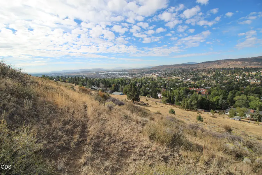 Hillside Avenue #R187611, Klamath Falls, OR 97601 - #2