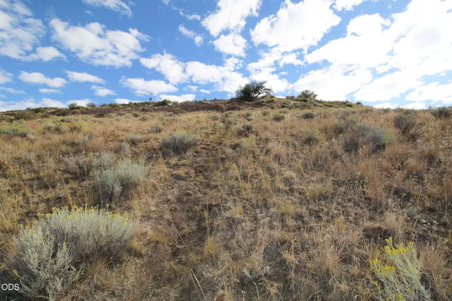 Hillside Avenue #R187611, Klamath Falls, OR 97601 - #3