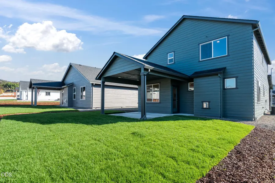 3669 Luchu Street, Medford, OR 97504 - #2