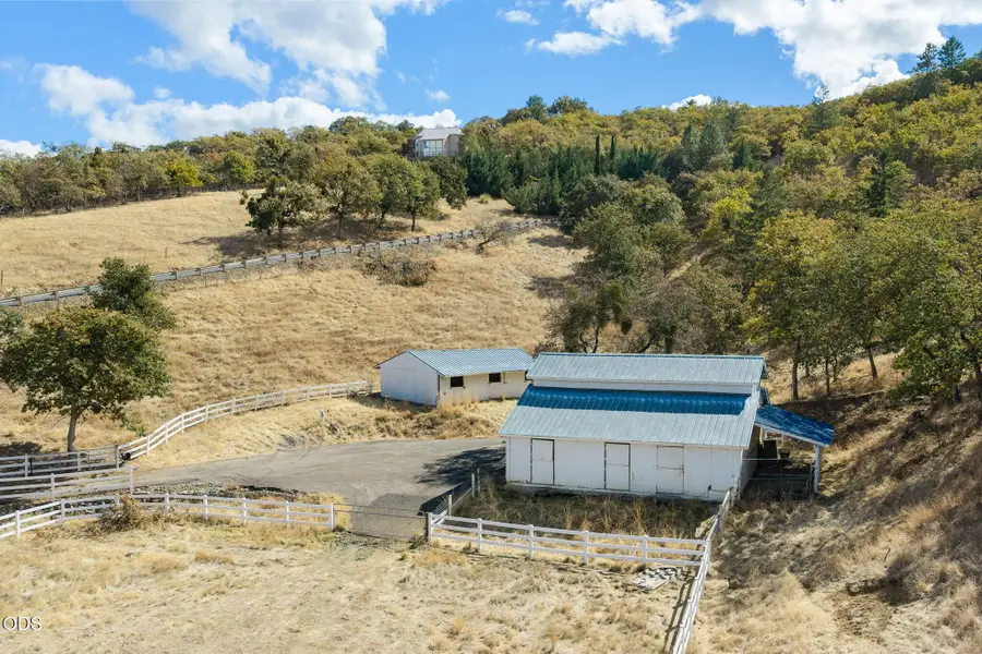 4375 Pioneer Road, Medford, OR 97501 - #2