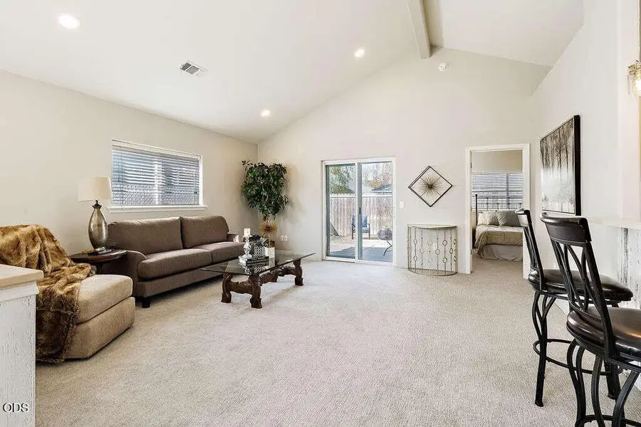 553 Mountain View Drive, Central Point, OR 97502 - #2