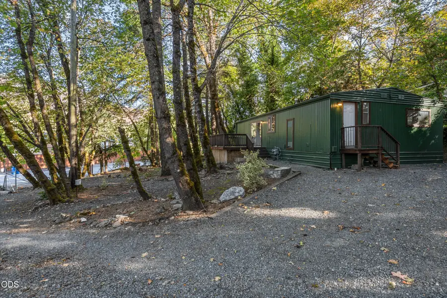 7949 Rogue River Highway, Grants Pass, OR 97527 - #2