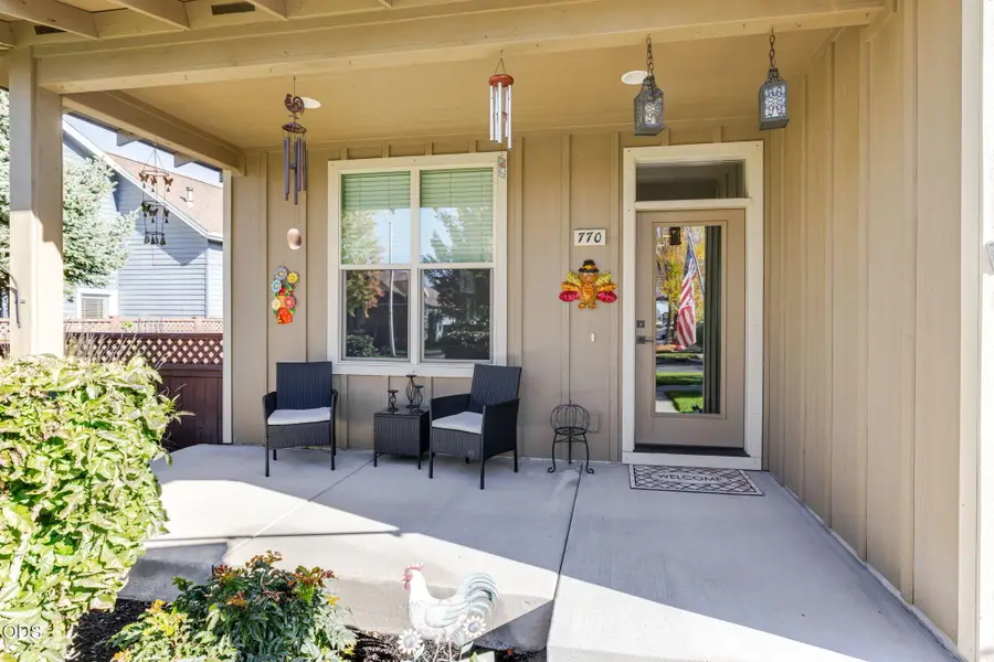 770 NE Whistle Way, Prineville, OR 97754 - #2