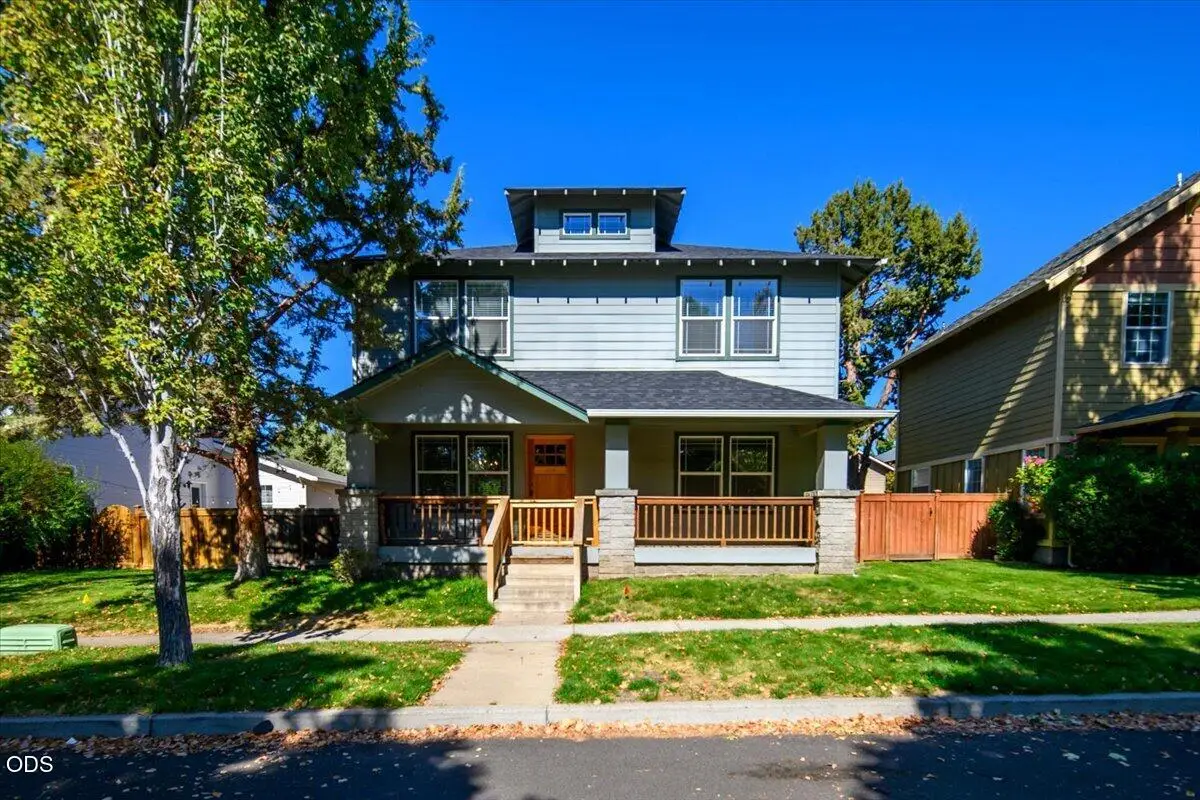 21328 Oakview Drive, Bend, OR 97701 - #1