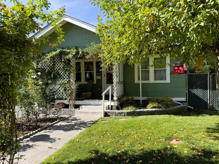 1018 N Eldorado Avenue, Klamath Falls, OR 97601 - #2