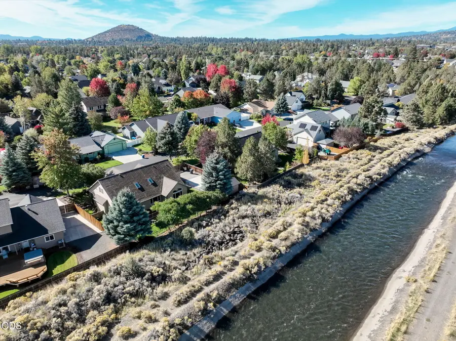 3349 NE Stonebrook Loop, Bend, OR 97701 - #3