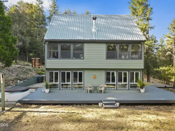 2602 Winona Road, Grants Pass, OR 97526