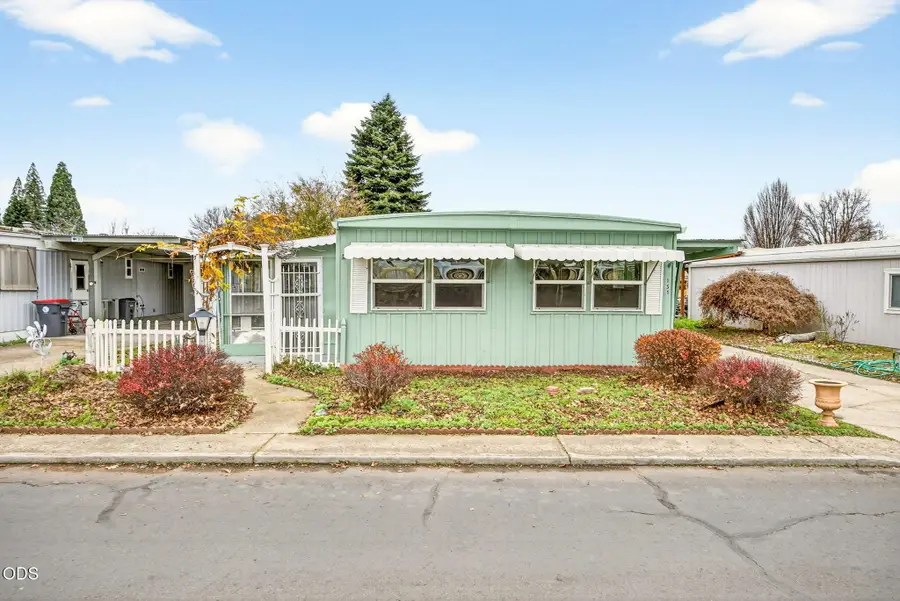 2252 Table Rock Road #SPC 151, Medford, OR 97501 - #3