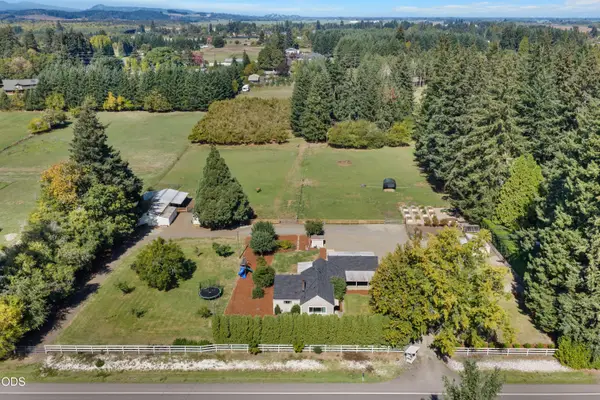 27321 Clear Lake Road, Eugene, OR 97402