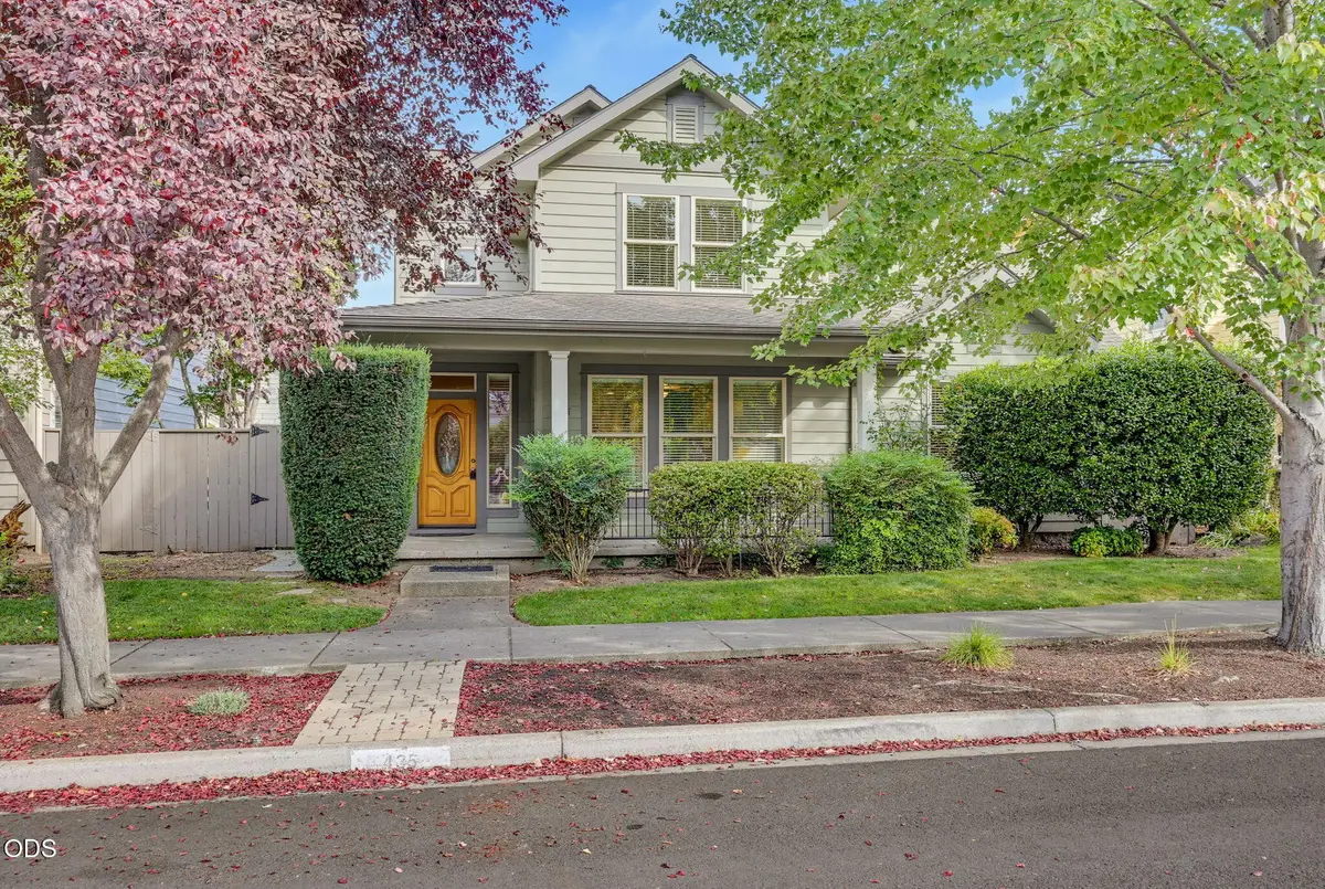 435 Clinton Street, Ashland, OR 97520 - #1