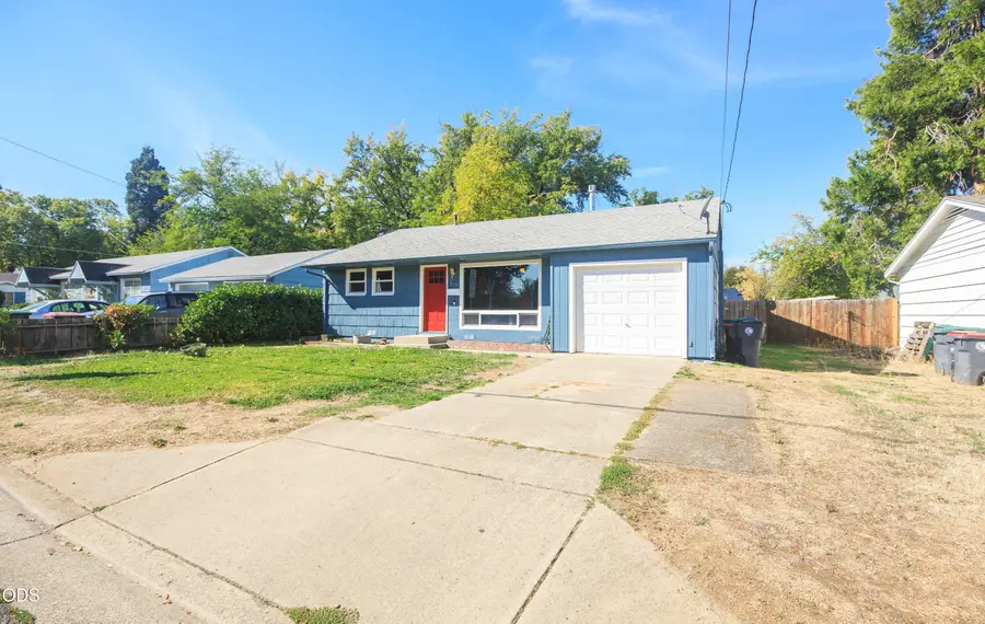 716 Hamilton Street, Medford, OR 97501 - #2