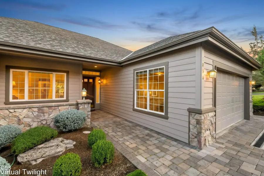 1056 Niagara Falls Drive, Redmond, OR 97756 - #2