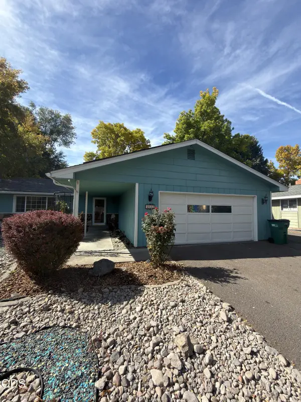 4832 Driftwood Drive, Klamath Falls, OR 97603