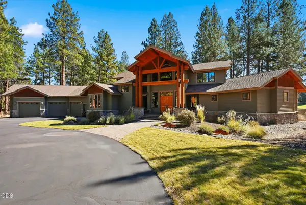 17111 Lady Caroline Drive, Sisters, OR 97759
