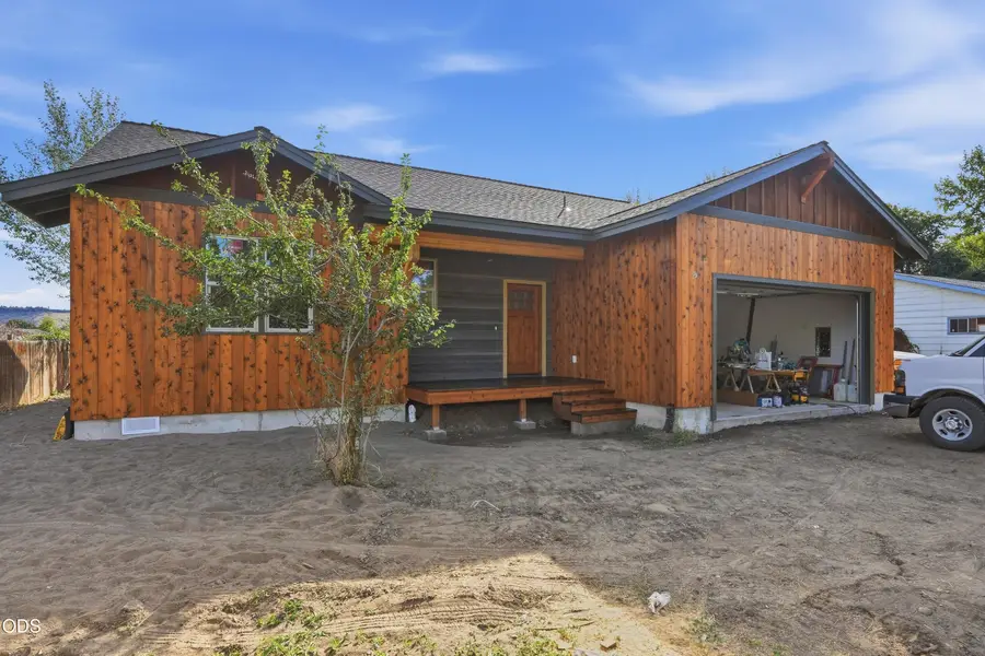 1082 NW 10th Street, Prineville, OR 97754 - #2