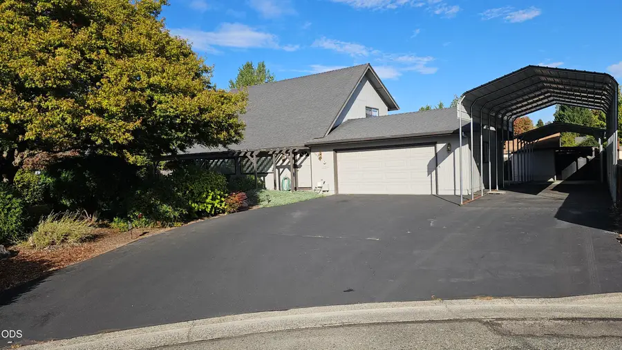 1905 SW Colorado Lane, Grants Pass, OR 97527 - #2