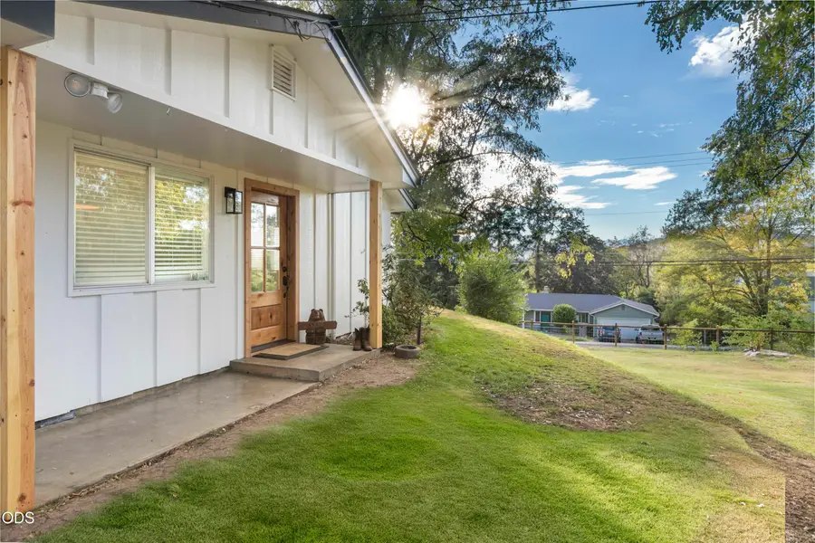 1105 NE Beacon Drive, Grants Pass, OR 97526 - #3