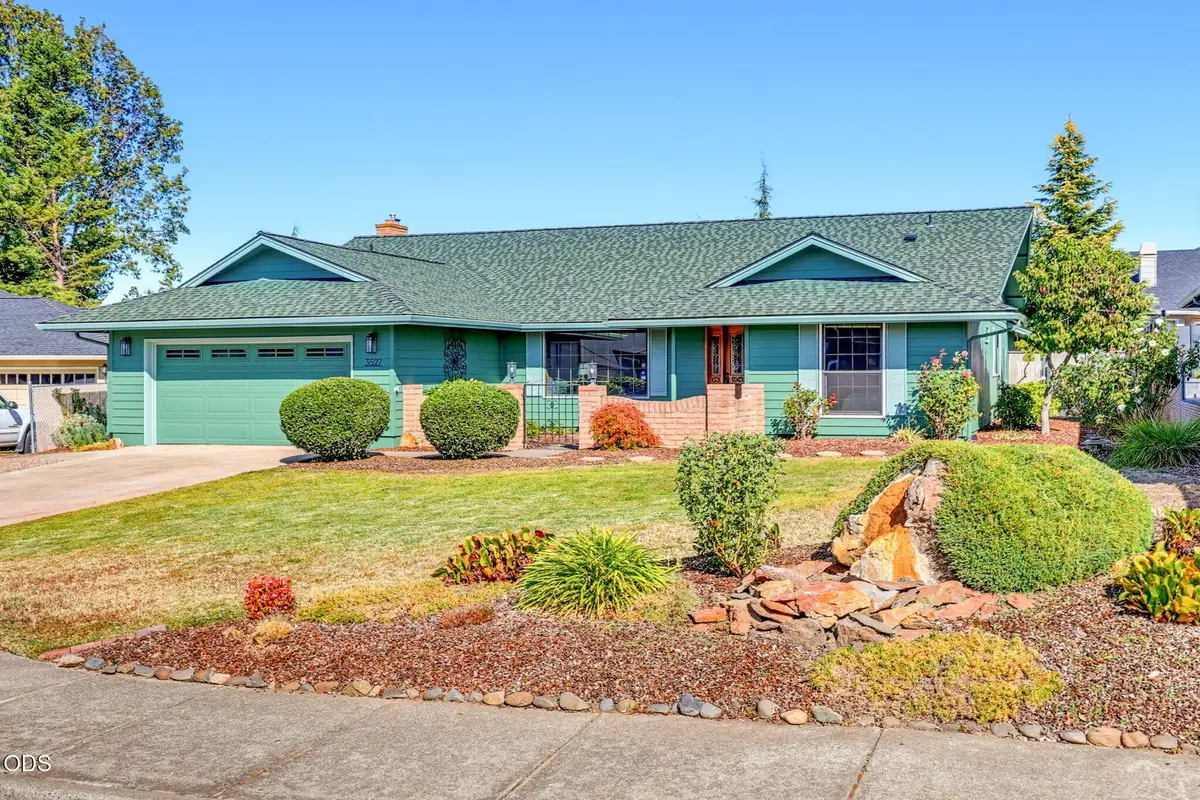 3527 Brannon Drive, Medford, OR 97504 - #1