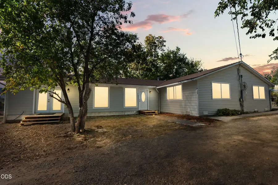 585 Craiglea Drive, Eagle Point, OR 97524 - #3