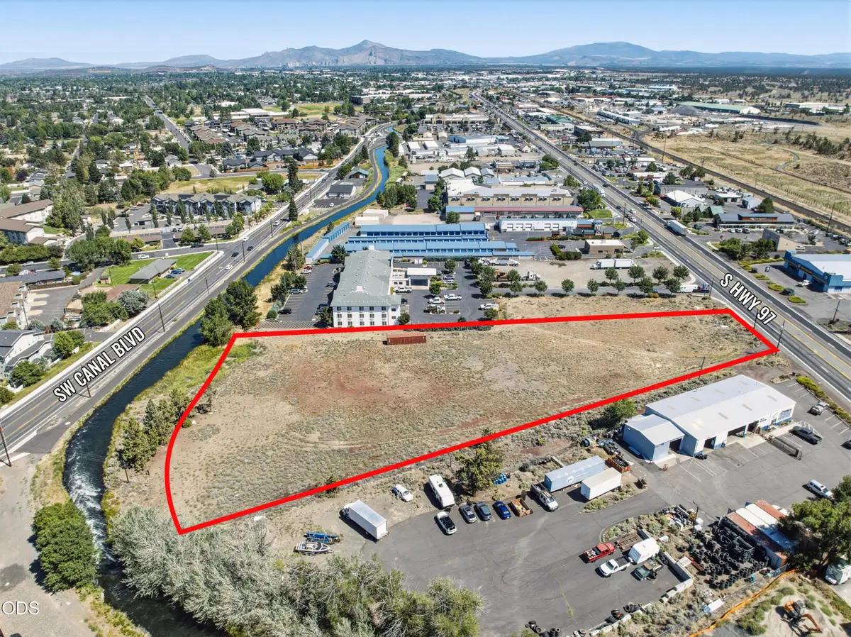 2285 S Highway 97, Redmond, OR 97756 - #1