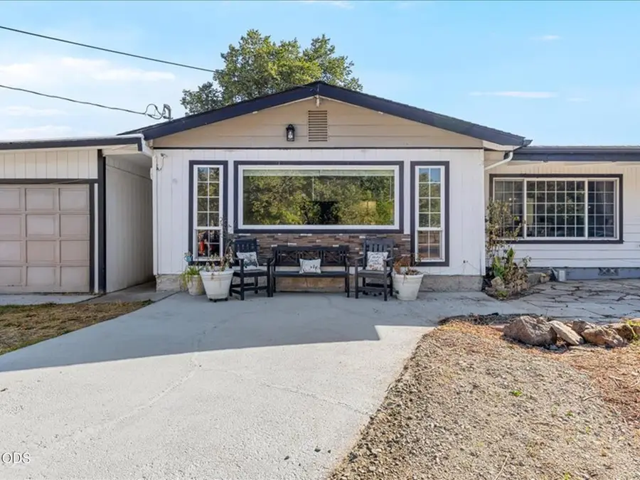5948 Shady Brook Drive, Central Point, OR 97502 - #2