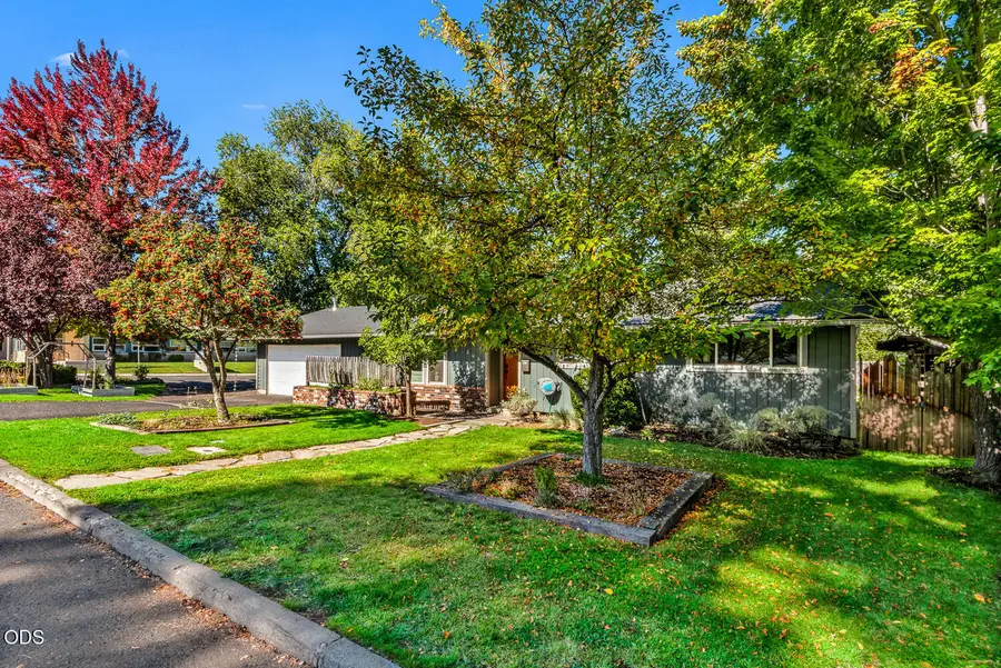 508 NE Lafayette Avenue, Bend, OR 97701 - #3