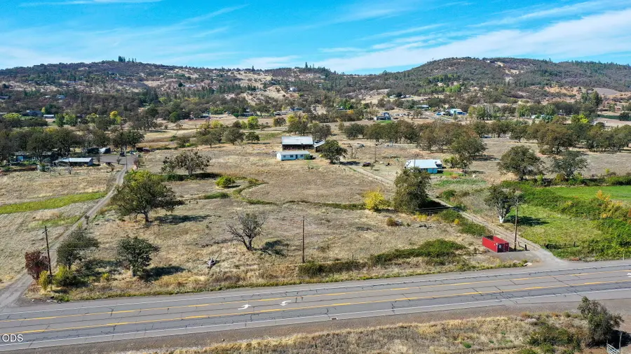 12231 Highway 62, Eagle Point, OR 97524 - #2