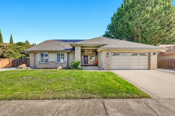 668 Vincent Avenue, Central Point, OR 97502
