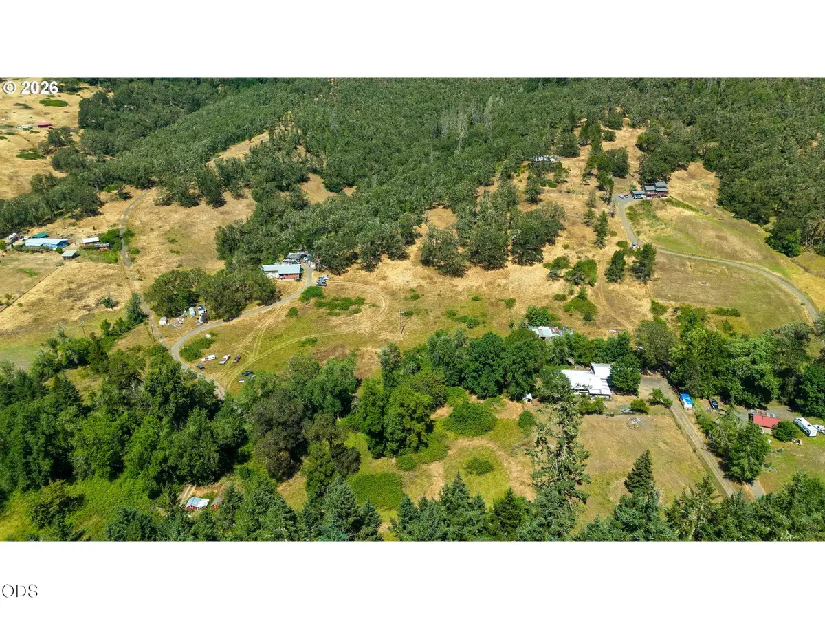 E Willis Creek Road, Winston, OR 97496 - #1