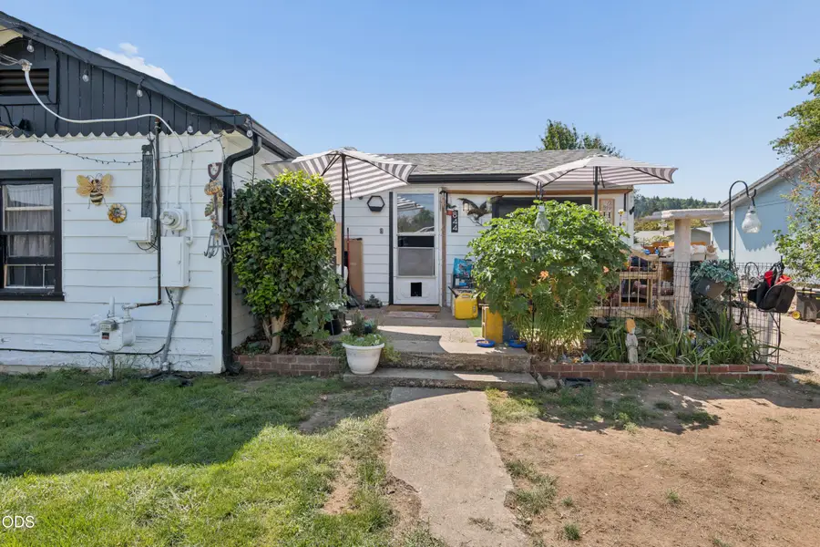 844 NE Johnson Street, Myrtle Creek, OR 97457 - #3