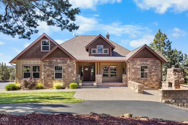 16030 SW Canyon View Place, Terrebonne, OR 97760