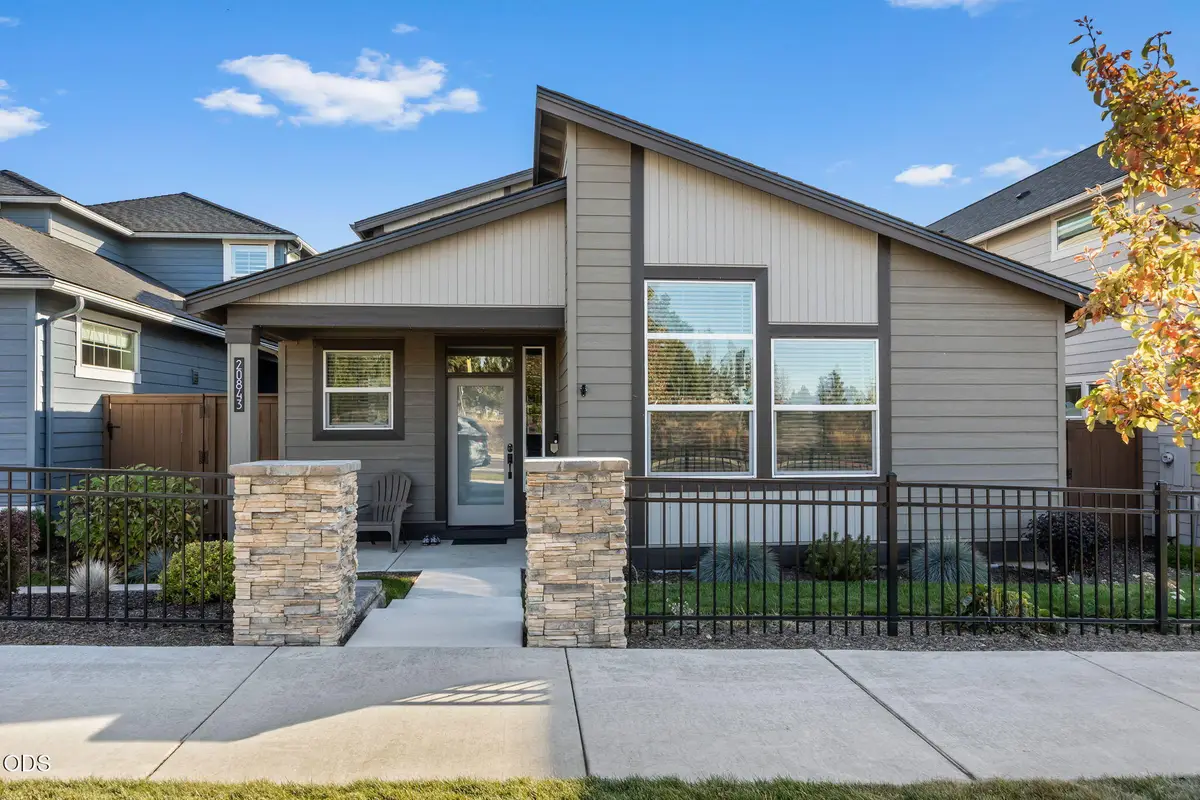 20843 SE Caldera Drive, Bend, OR 97702 - #1